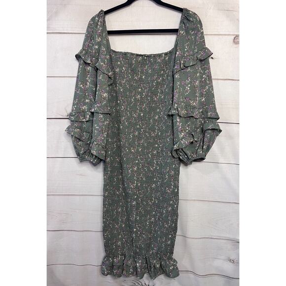 Petal & Pup Size 12 Smocked Midi Dress Green With Purple Floral Flirty Cute - Picture 3 of 7